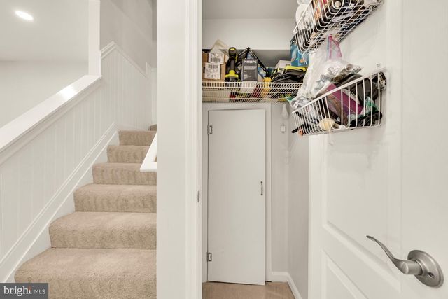 6747 APPLEMINT LN, Alexandria, VA 22310