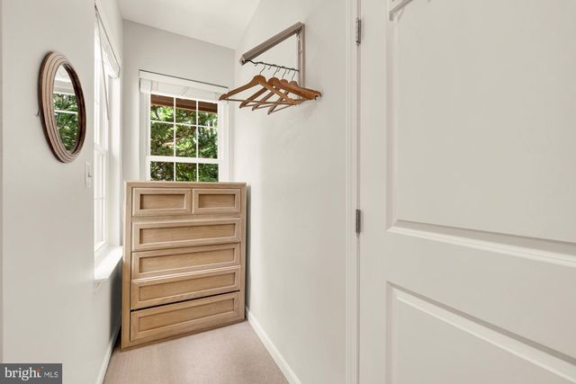 6747 APPLEMINT LN, Alexandria, VA 22310