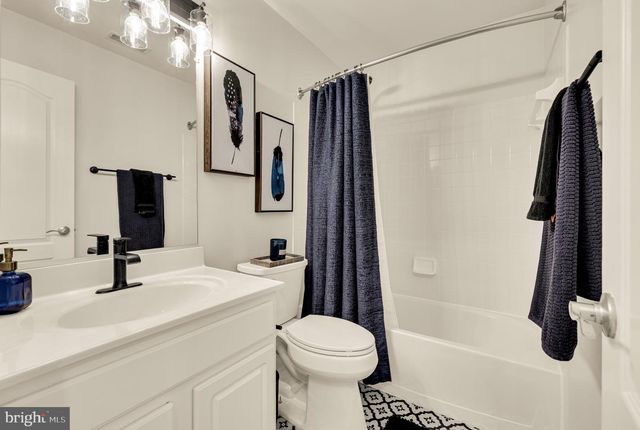 6747 APPLEMINT LN, Alexandria, VA 22310
