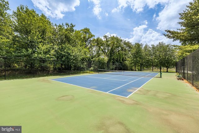 6747 APPLEMINT LN, Alexandria, VA 22310