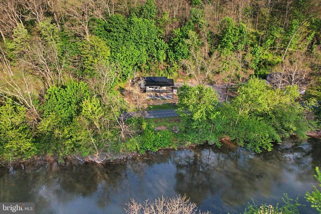 104 DELLVILLE DAM RD, Duncannon, PA 17020
