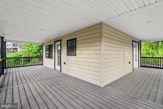 104 DELLVILLE DAM RD, Duncannon, PA 17020