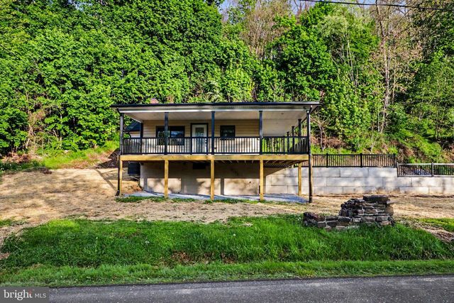 104 DELLVILLE DAM RD, Duncannon, PA 17020