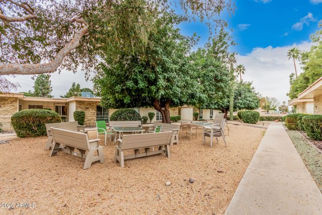 16635 N 103RD Avenue, Sun City, AZ 85351