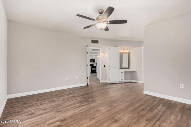 16635 N 103RD Avenue, Sun City, AZ 85351