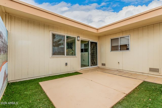 16635 N 103RD Avenue, Sun City, AZ 85351