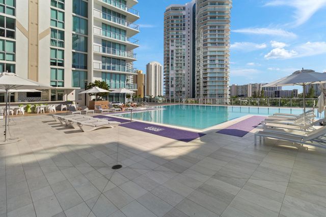 300 Sunny Isles Boulevard 4-501, Sunny Isles Beach, FL 33160