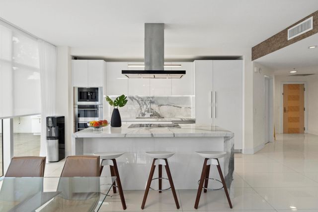 300 Sunny Isles Boulevard 4-501, Sunny Isles Beach, FL 33160