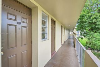 5335 NW 10th Court 206, Plantation, FL 33313