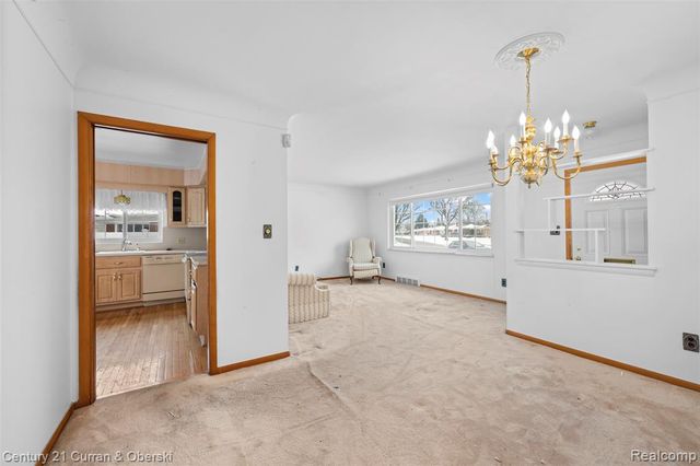 25968 Keith Street, Dearborn Heights, MI 48127