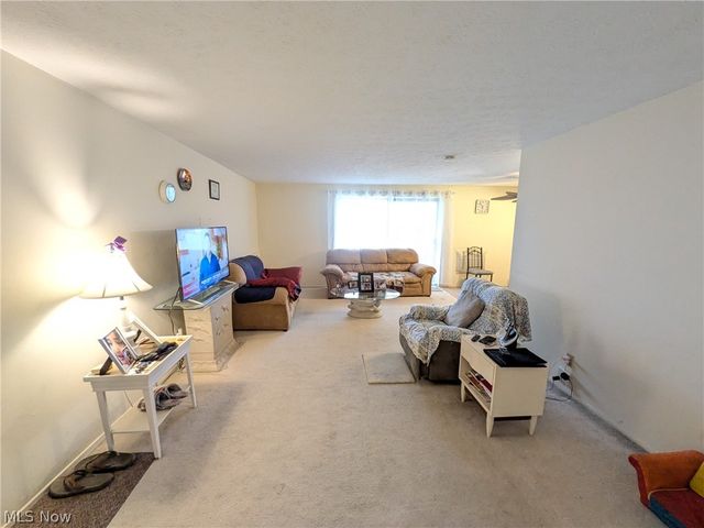 1480 Warren 604, Lakewood, OH 44107