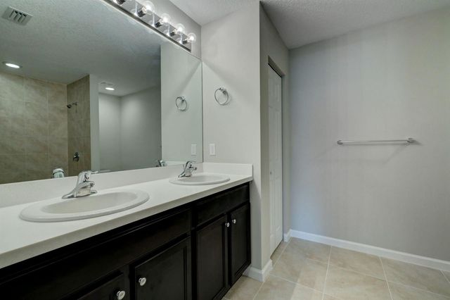 1817 SW Altman Avenue, Port St. Lucie, FL 34953