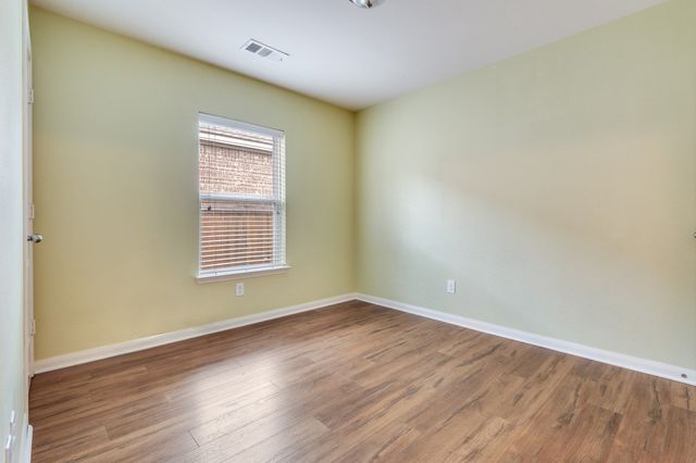 120 Mt Vernon Lane, Venus, TX 76084