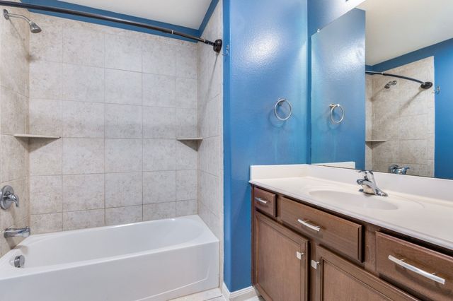 120 Mt Vernon Lane, Venus, TX 76084