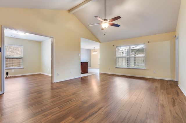 120 Mt Vernon Lane, Venus, TX 76084