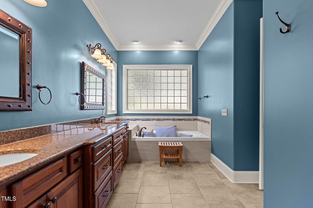 3311 Canoe Brook Parkway, Raleigh, NC 27614