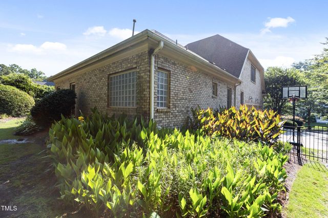 3311 Canoe Brook Parkway, Raleigh, NC 27614