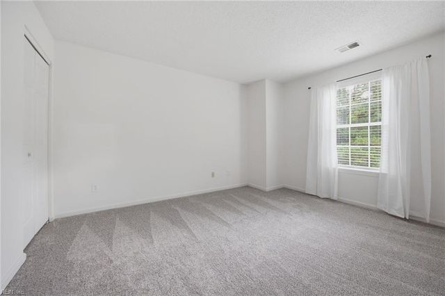 1395 Destination LN, Virginia Beach, VA 23454