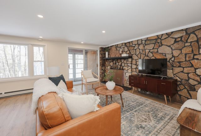 52 Lily Pond Road, Somersworth, NH 03878