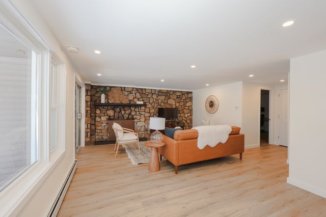 52 Lily Pond Road, Somersworth, NH 03878