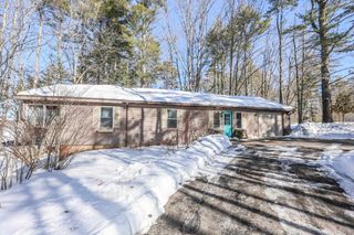 52 Lily Pond Road, Somersworth, NH 03878
