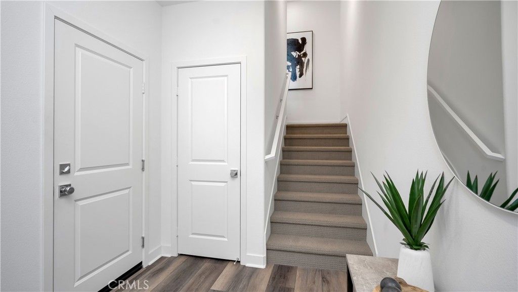 Image 30 of property listing at 1669 W Lincoln Avenue 102, Anaheim, CA 92801