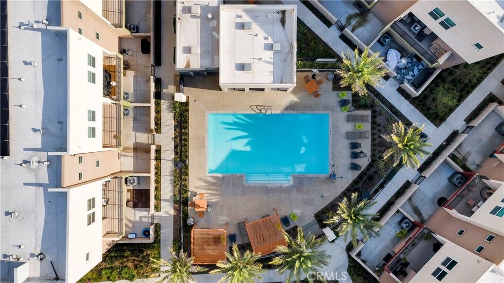 Image 38 of property listing at 1669 W Lincoln Avenue 102, Anaheim, CA 92801