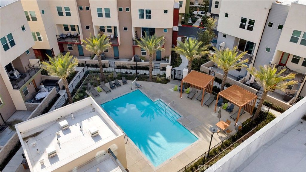 Image 40 of property listing at 1669 W Lincoln Avenue 102, Anaheim, CA 92801