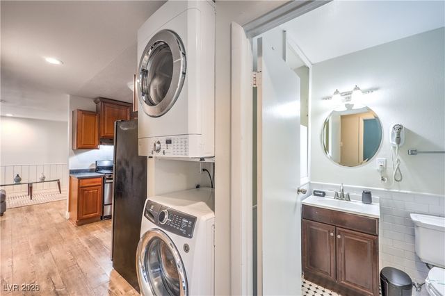 1553 Dorothy Avenue 4, Las Vegas, NV 89119