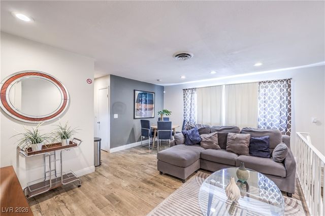 1553 Dorothy Avenue 4, Las Vegas, NV 89119