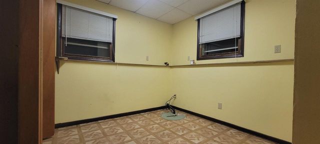 517 MENLO PARK ROAD, Green Bay, WI 54302