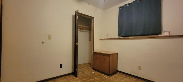 517 MENLO PARK ROAD, Green Bay, WI 54302