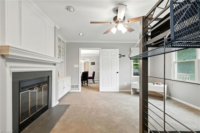 633 Huntington Drive, High Point, NC 27262