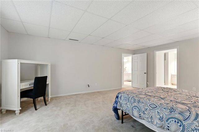 633 Huntington Drive, High Point, NC 27262
