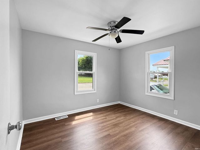 3022 N Fulton Avenue, Evansville, IN 47710