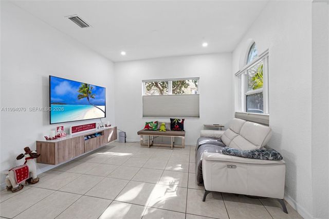 12763 SW 50th st, Miramar, FL 33027