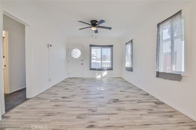 1404 E 87th Place, Los Angeles, CA 90002