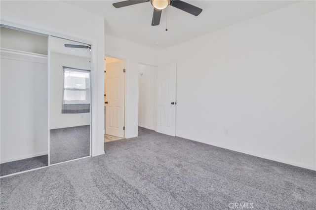 1404 E 87th Place, Los Angeles, CA 90002