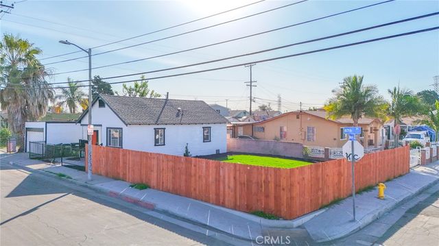 1404 E 87th Place, Los Angeles, CA 90002