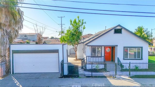 1404 E 87th Place, Los Angeles, CA 90002