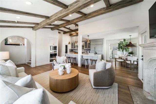 13 N Stonington Road, Laguna Beach, CA 92651