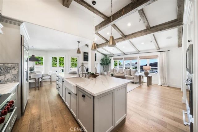 13 N Stonington Road, Laguna Beach, CA 92651
