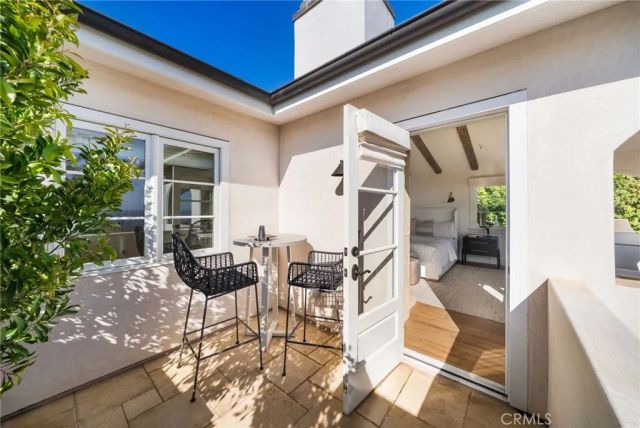 13 N Stonington Road, Laguna Beach, CA 92651