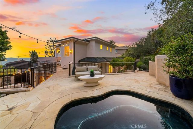 13 N Stonington Road, Laguna Beach, CA 92651