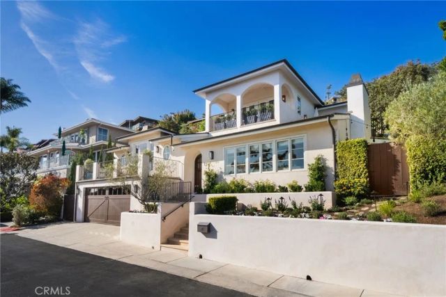 13 N Stonington Road, Laguna Beach, CA 92651