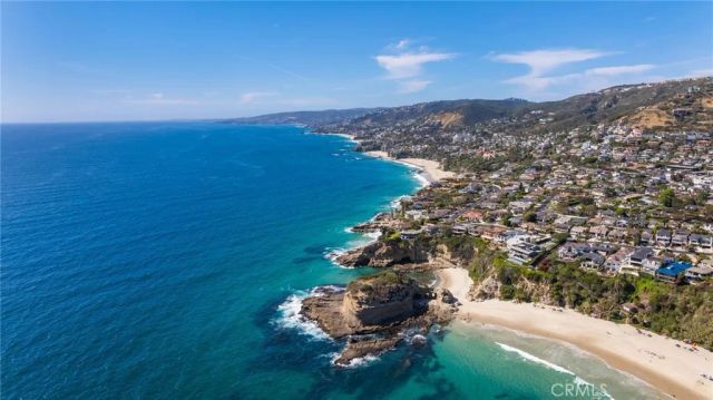 13 N Stonington Road, Laguna Beach, CA 92651