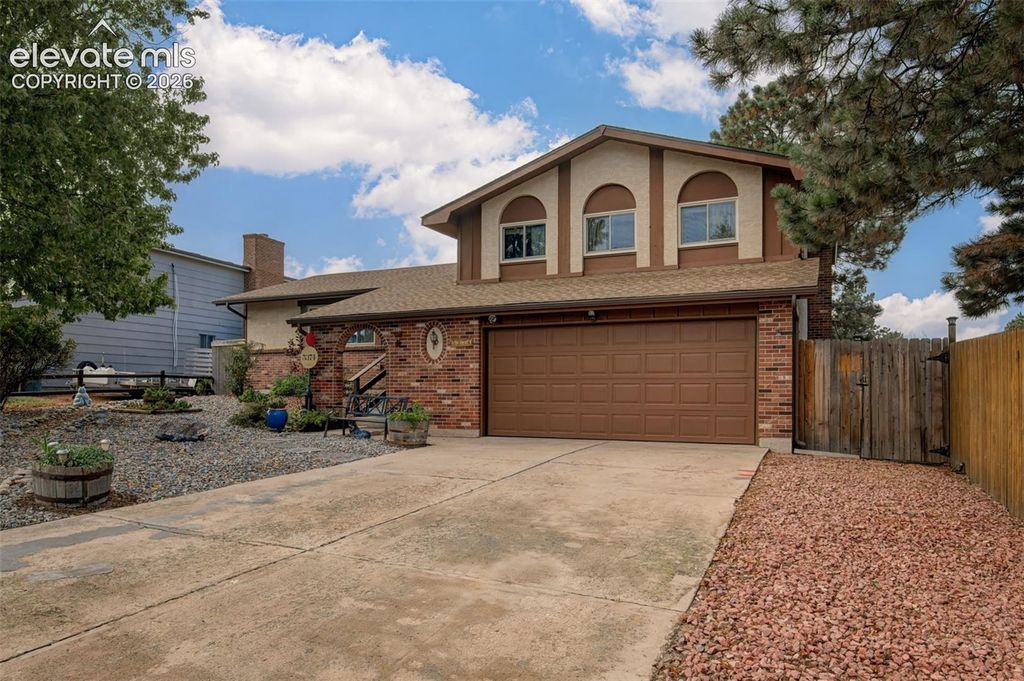 5374 Smokehouse Lane, Colorado Springs, CO 80917 — exterior