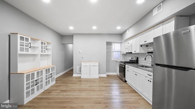 2880 PELHAM AVE, Baltimore, MD 21213