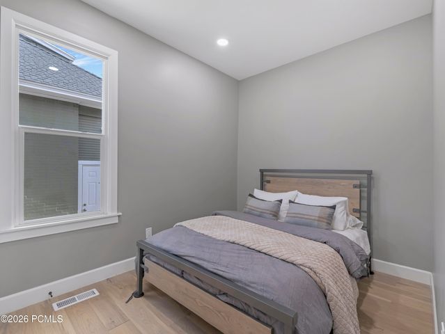 1046 Lincoln Street, Salt Lake City, UT 84105