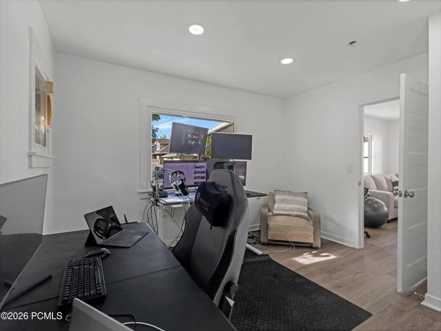 1046 Lincoln Street, Salt Lake City, UT 84105